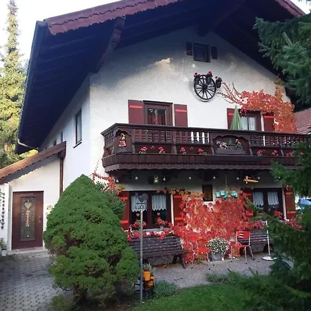 Homestay Haus Ruth Ruhpolding