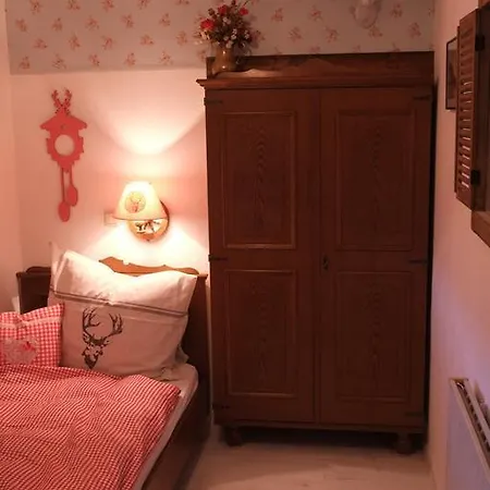 Haus Ruth Homestay Ruhpolding